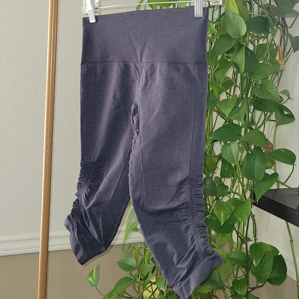 Lululemon Ebb To Street Crop 21